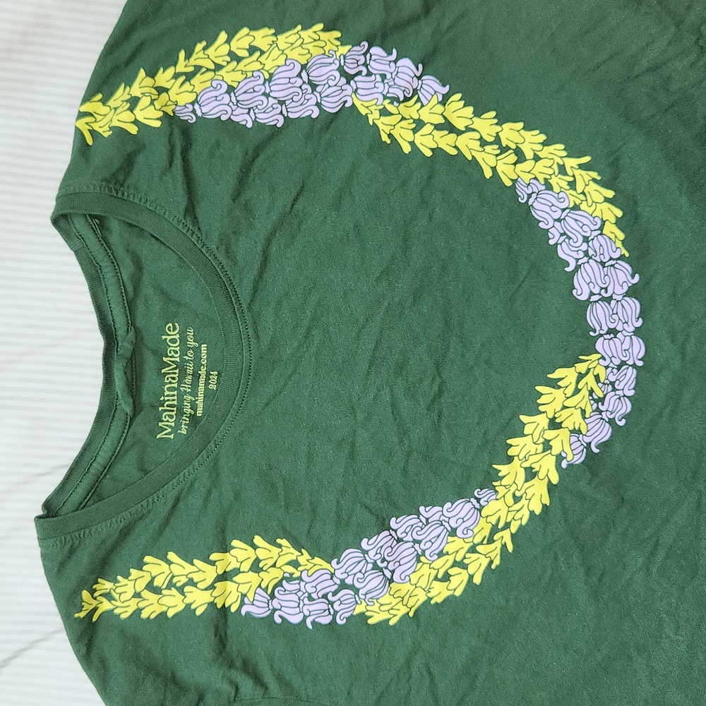 Mahina Made Lei Pili Tee Mauka Forest Pine Green S T-Shirt MahinaMade Koko Small - Picture 14 of 15